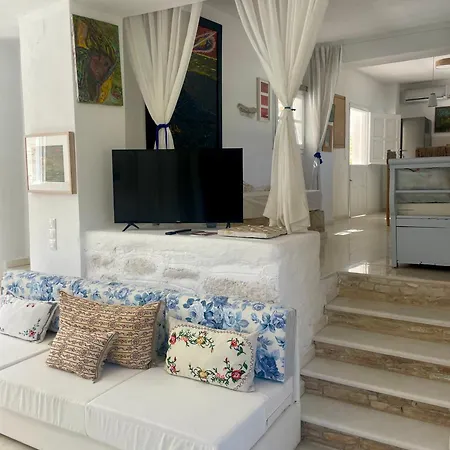 The Artists House - Traditional Agia Theodoti