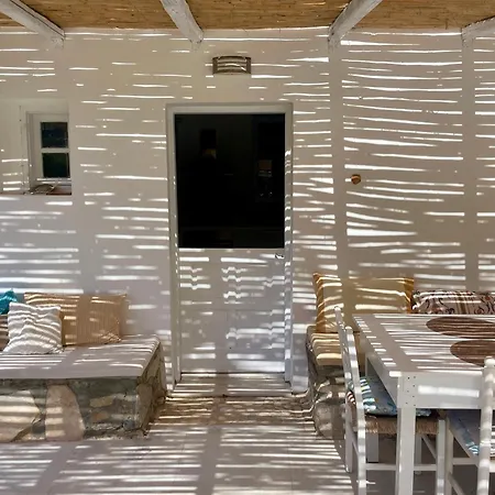 The Artists House - Traditional